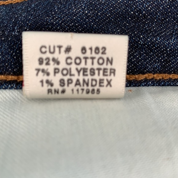 J Brand Curvy Fit Bootcut Jean in Pure - Picture 15 of 16